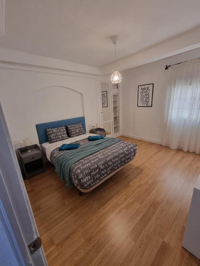 Holidays2Malaga 2 Bedroom Armengual De La Mota Close Shopping Center Zewnętrze zdjęcie