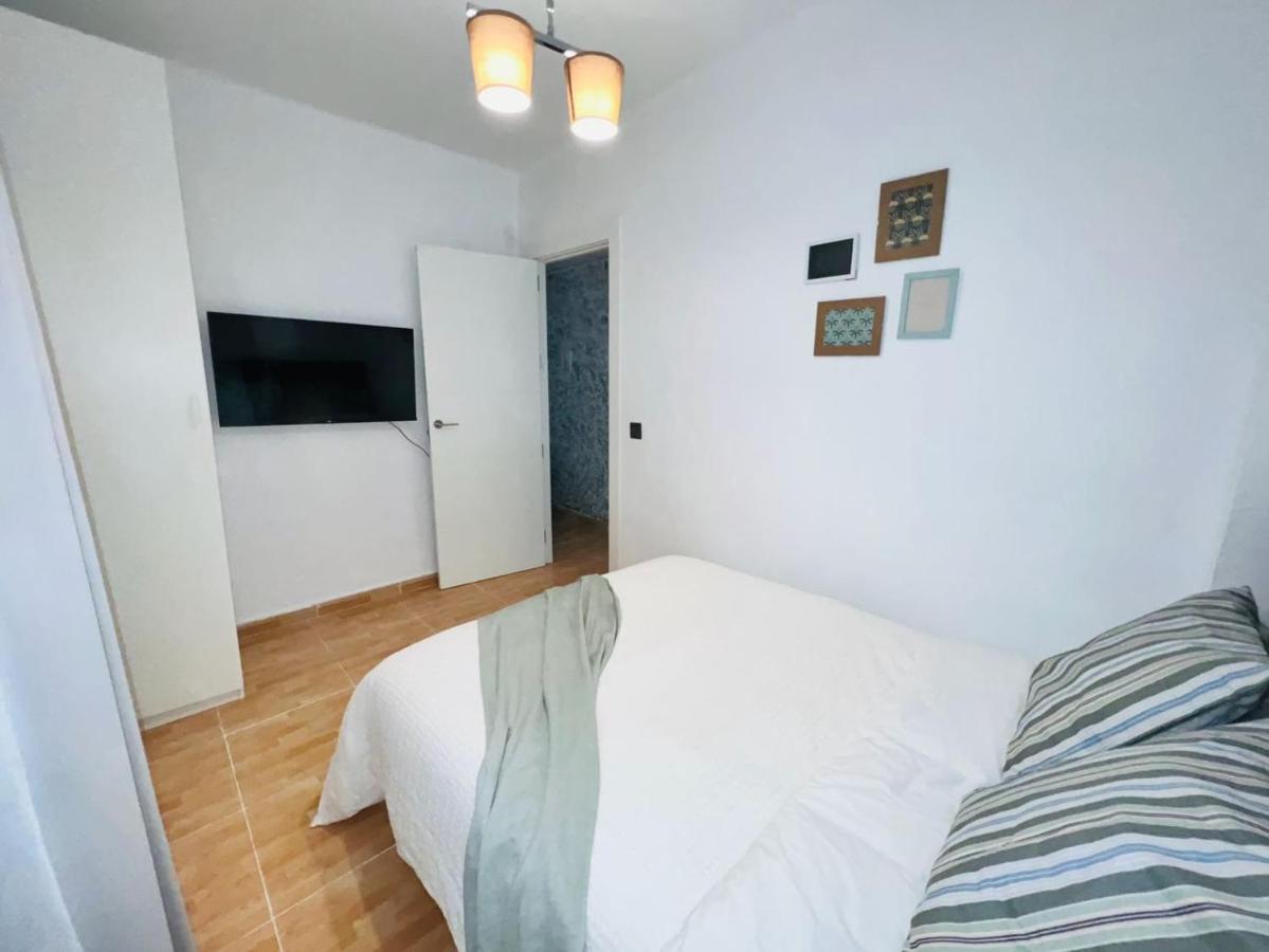 Holidays2Malaga 2 Bedroom Armengual De La Mota Close Shopping Center Zewnętrze zdjęcie