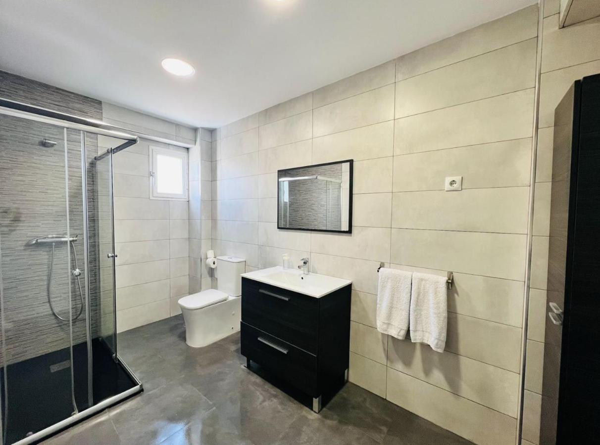 Holidays2Malaga 2 Bedroom Armengual De La Mota Close Shopping Center Zewnętrze zdjęcie